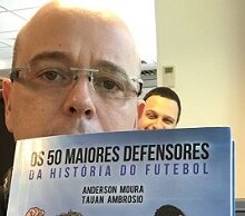 Alex Escobar recomenda livro da Via Escrita